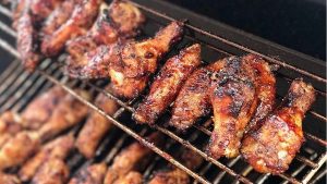 خوردن بال مرغ باعث سرطان سینه می شود؟