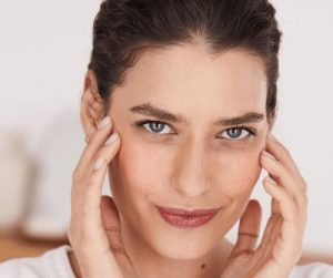 چه روغنی برای پوست صورت خوبه؟